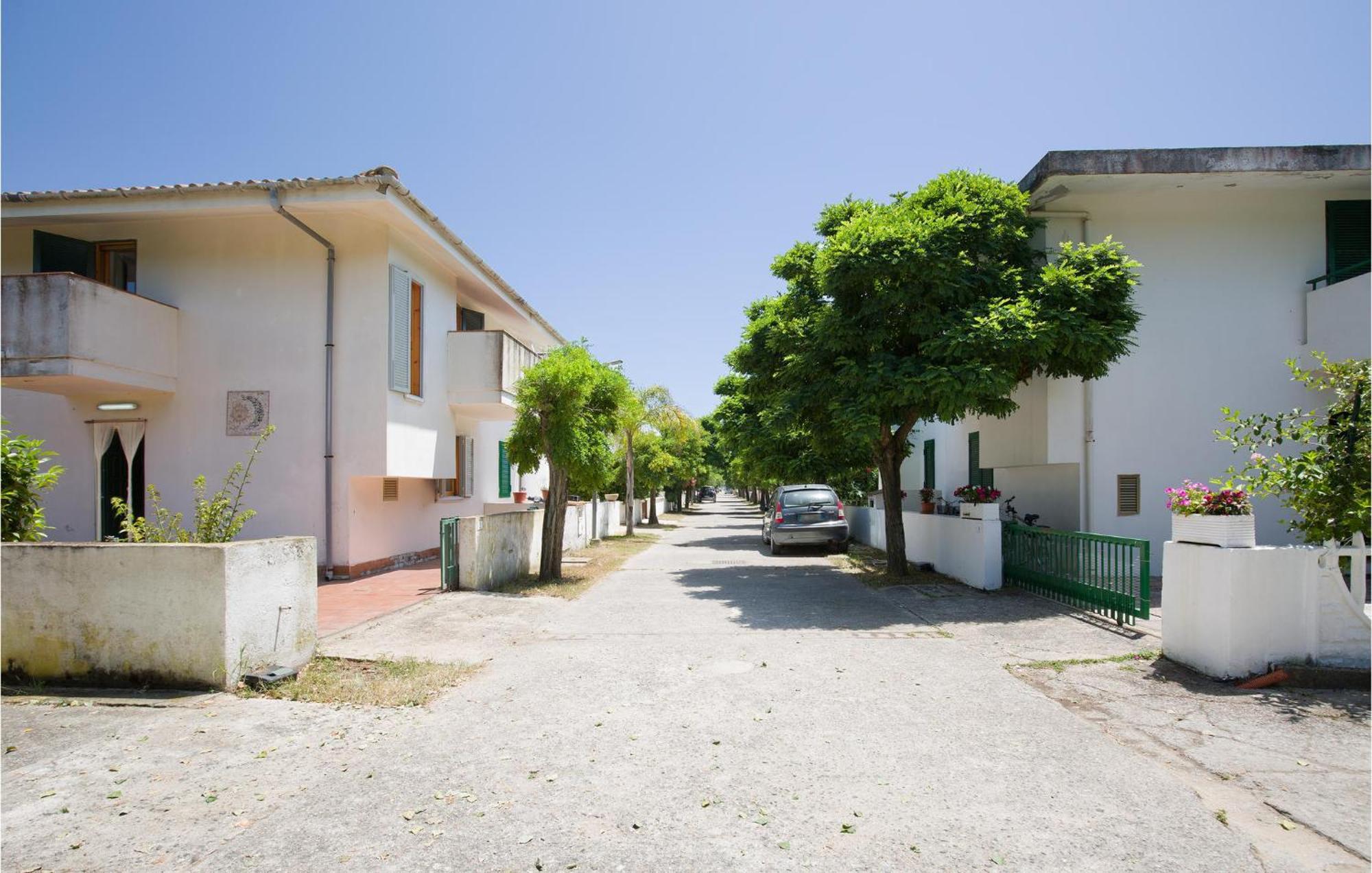 Cozy Home In Nicotera Marina With Kitchen Exterior photo